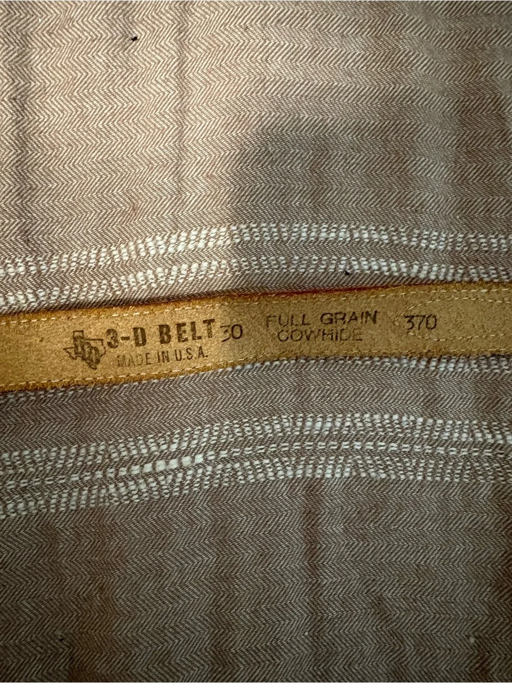 Red Western-Style Leather Belt with Silver Buckle